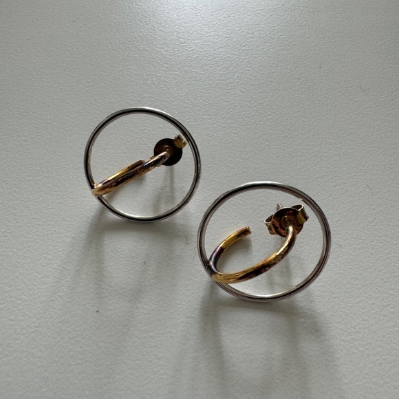 Charlotte Chesnais Saturn small earrings - Picture 2 of 4